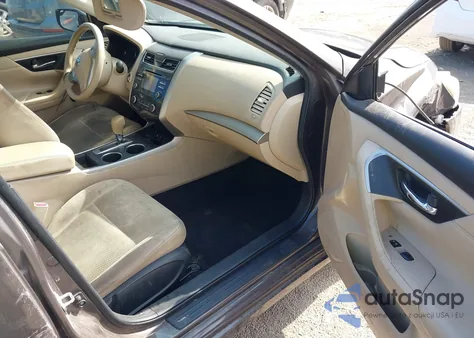 2015 Nissan Altima 2.5 S from USA, damaged, VIN 1N4AL3AP9FN901281